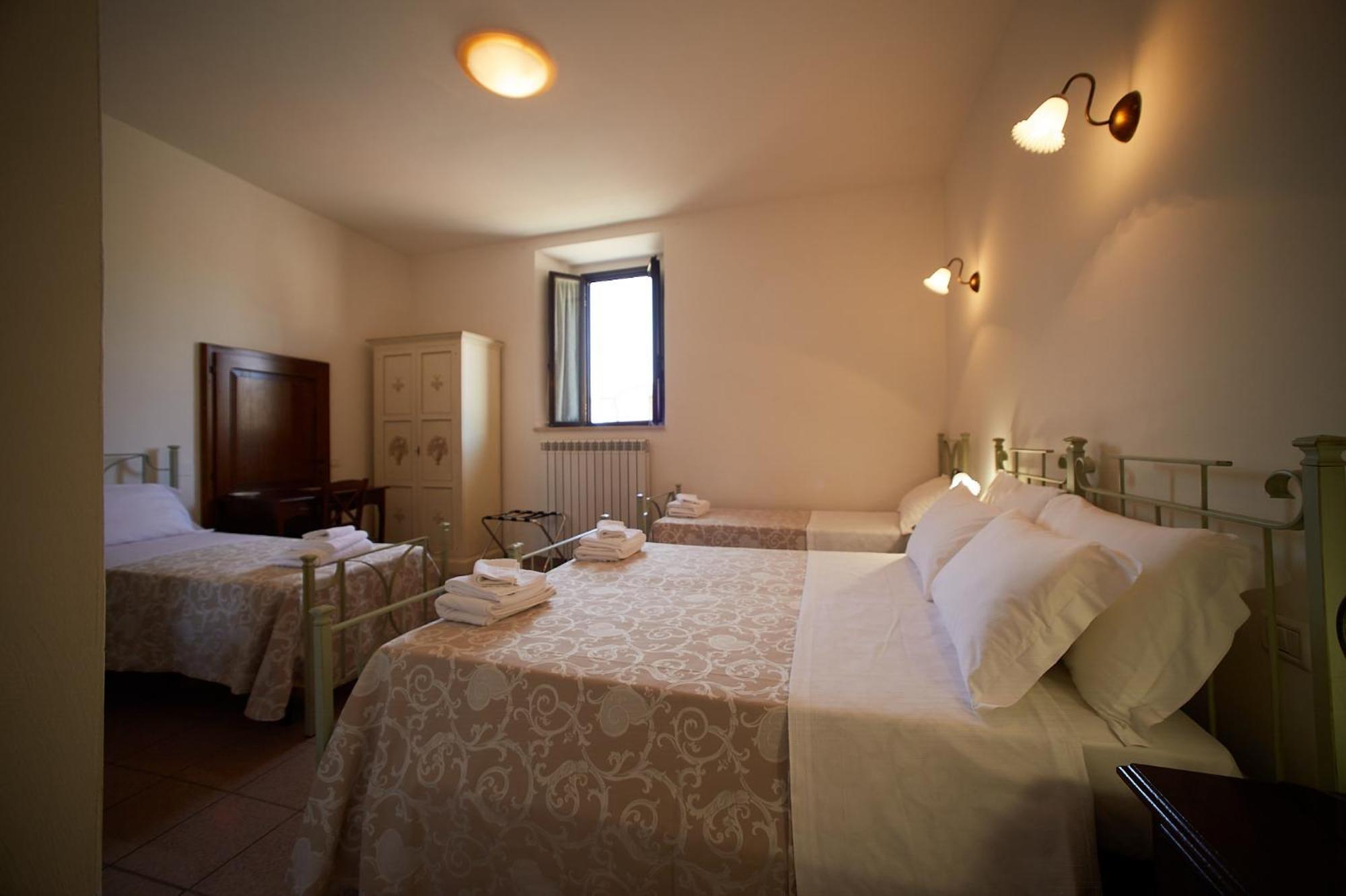 Il Monastero Di Bevagna Bed & Breakfast Eksteriør bilde