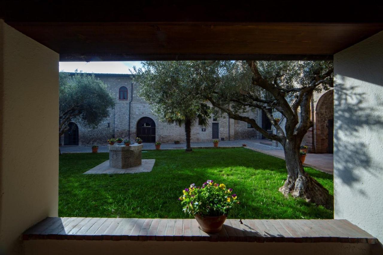 Il Monastero Di Bevagna Bed & Breakfast Eksteriør bilde